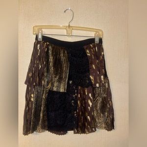 Harlyn Black/Gold Color Block Mini Skirt